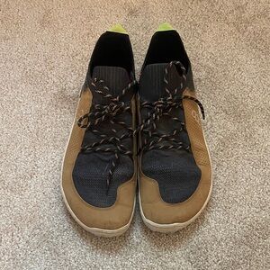 Vivobarefoot | Women’s Tracker FG2